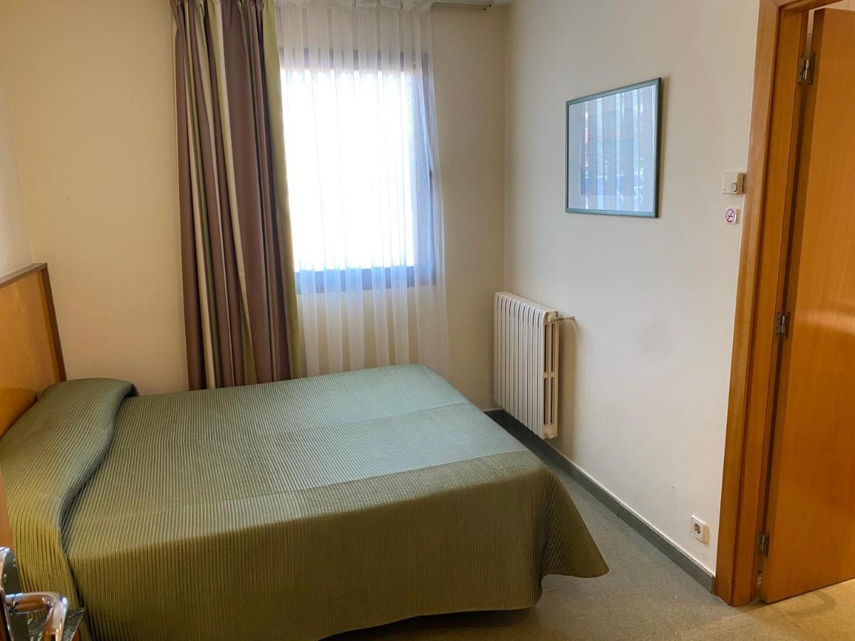Hostal Meson Pepa لوغرونيو المظهر الخارجي الصورة